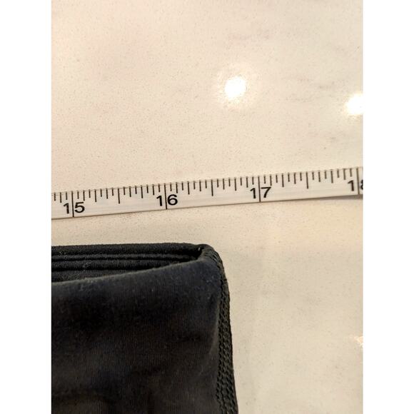 GAME Gray Athletic Bike Shorts Black Lycra Side Pockets Size M Stretch Active - Picture 4 of 5